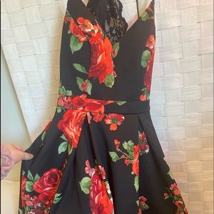 B Smart Floral Rose Party Dress